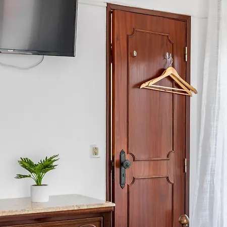 Carepa -nazare, Steps From The Πανσιόν Ναζαρέ