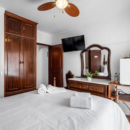 Carepa -nazare, Steps From The Ναζαρέ