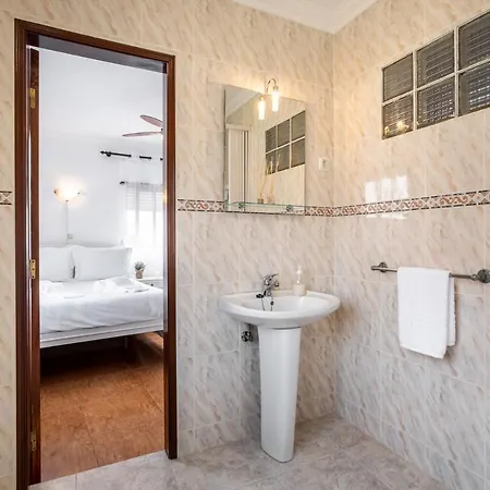 Guest house Carepa -nazare, Steps From The