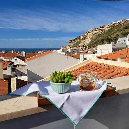 Guest house Carepa -nazare, Steps From The 3*