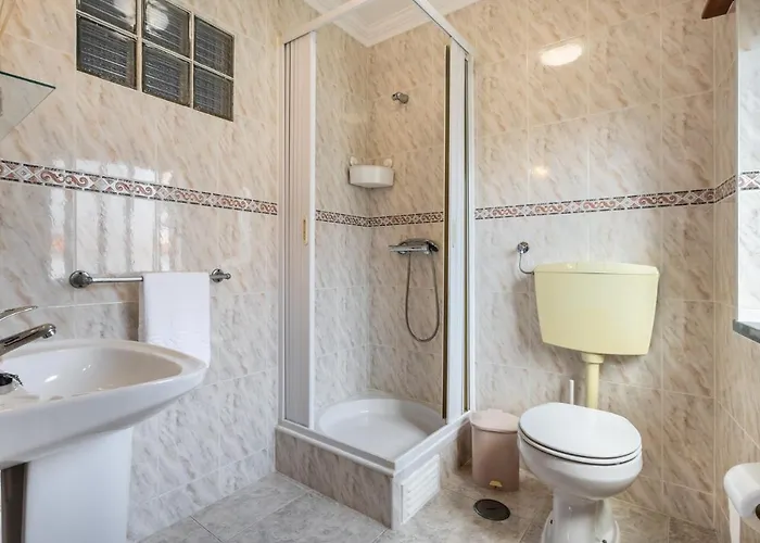 Carepa -nazare, Steps From The בית הארחה