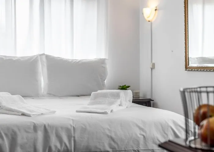 Carepa -nazare, Steps From The נאזרה