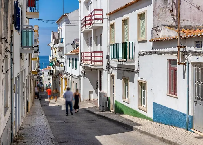 בית הארחה Carepa -nazare, Steps From The נאזרה