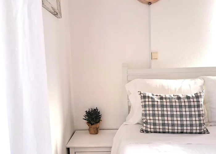 Carepa -nazare, Steps From The 3* נאזרה